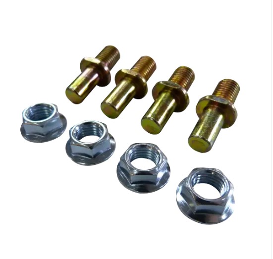 O KIT PRISIONEIRO E PORCA DA COROA COM 4 UNIDADES 2.jpg O KIT PRISIONEIRO E PORCA DA COROA COM 4 UNIDADES 2.jpg